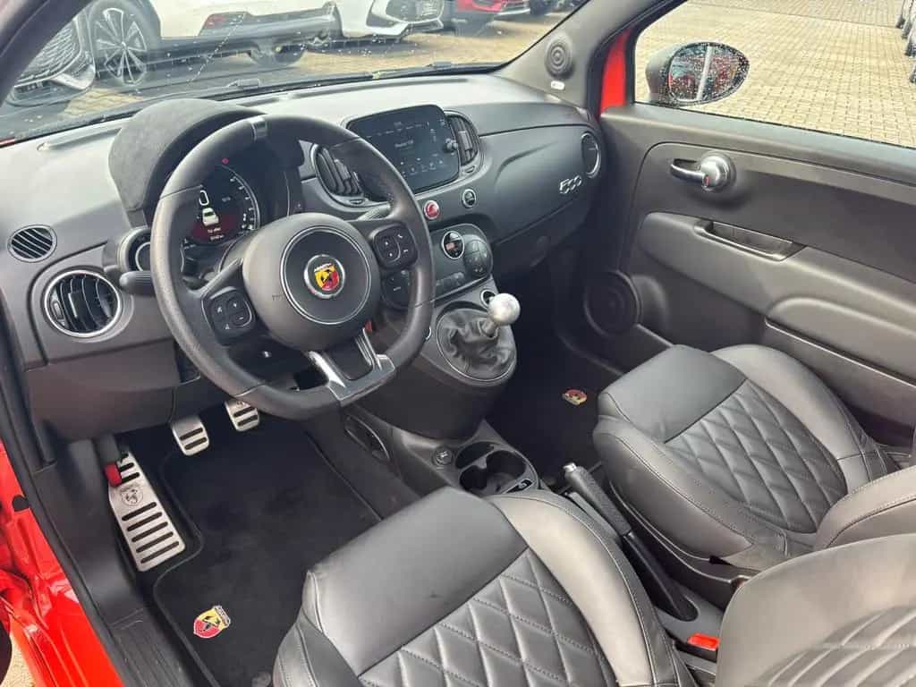 Abarth MY23 1.4 T-Jet 165PS MT 12/2023-photo-9