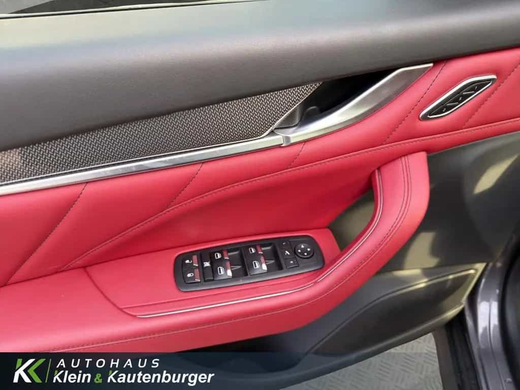 Maserati Levante 3.0 V6 Modena +LED+CARPLAY+SPORTSITZE 04/2023-photo-12