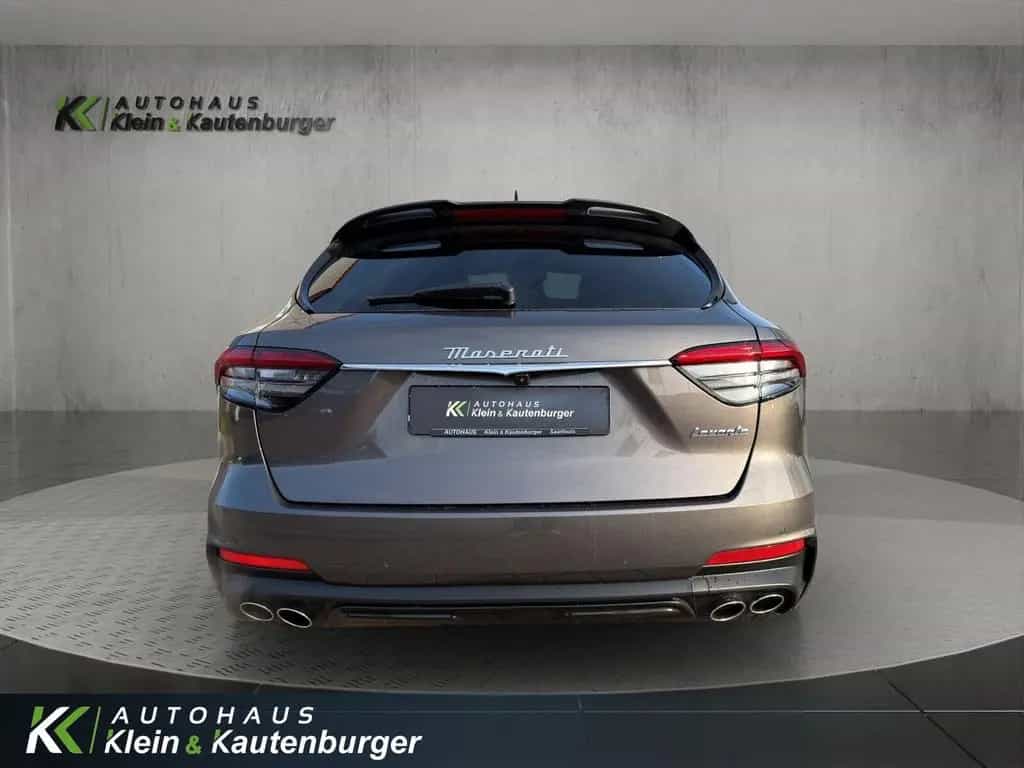 Maserati Levante 3.0 V6 Modena +LED+CARPLAY+SPORTSITZE 04/2023-photo-5