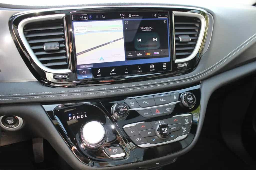 Chrysler Pacifica V6, 3,6l, Multi VAN, Sondermodell null-photo-13