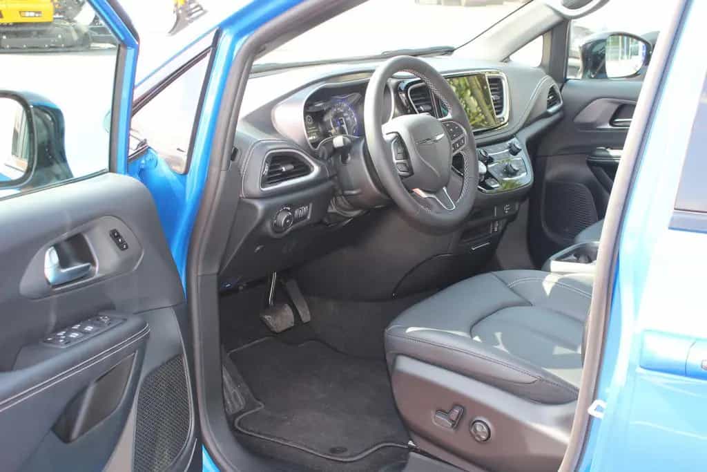 Chrysler Pacifica V6, 3,6l, Multi VAN, Sondermodell null-photo-16