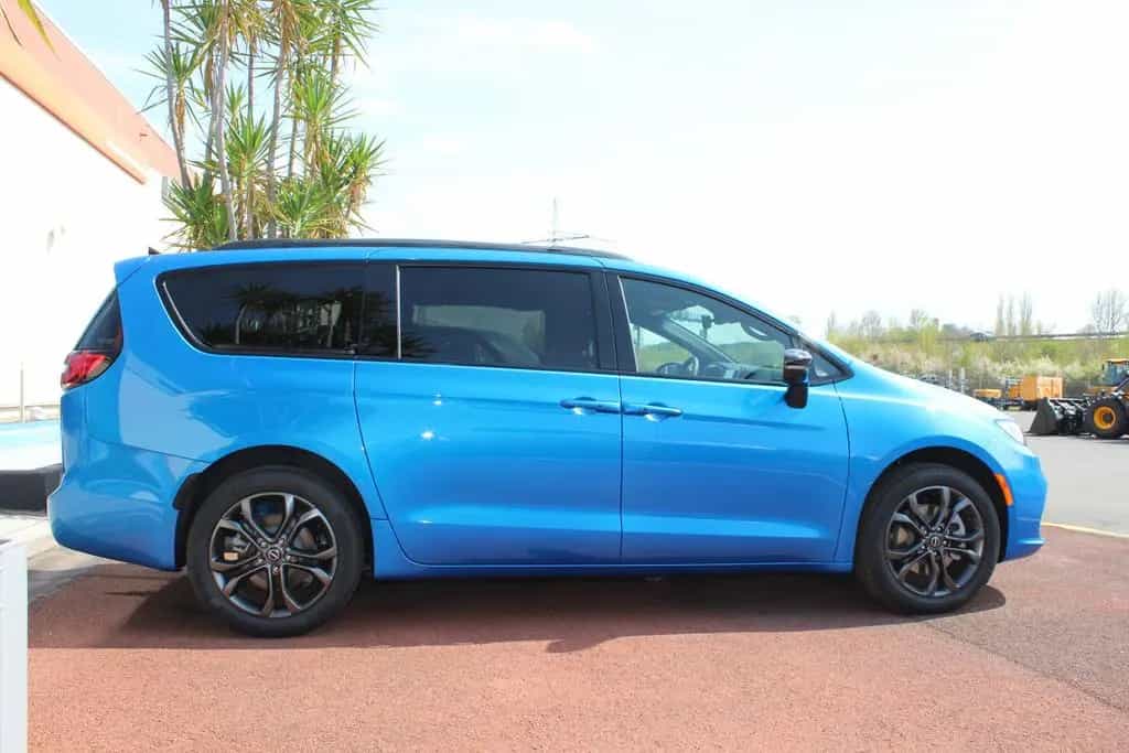 Chrysler Pacifica V6, 3,6l, Multi VAN, Sondermodell null-photo-5