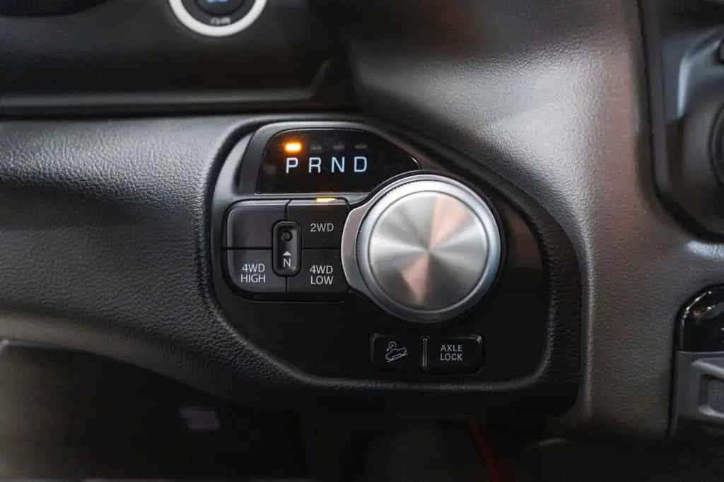 Dodge RAM 1500 REBEL 5,7L CARPLAY KAM AHK M+S TEMPOMAT 11/2019-photo-12