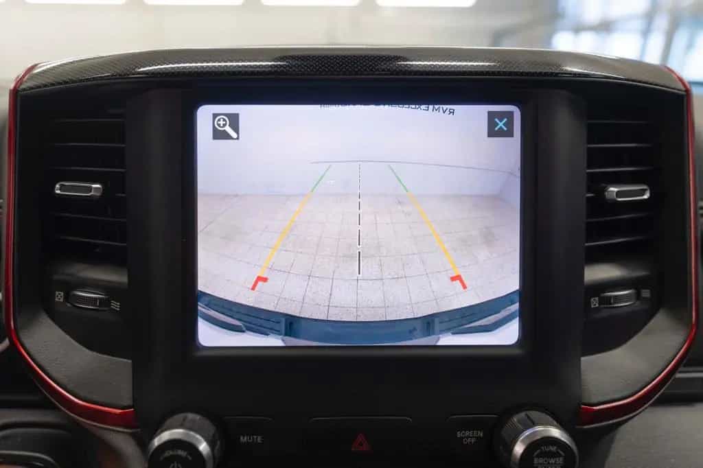 Dodge RAM 1500 REBEL 5,7L CARPLAY KAM AHK M+S TEMPOMAT 11/2019-photo-14