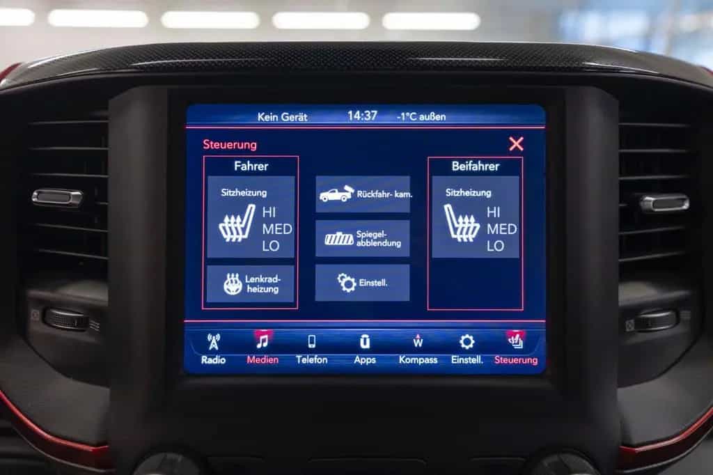 Dodge RAM 1500 REBEL 5,7L CARPLAY KAM AHK M+S TEMPOMAT 11/2019-photo-15
