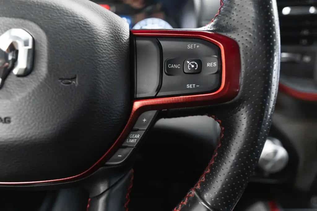 Dodge RAM 1500 REBEL 5,7L CARPLAY KAM AHK M+S TEMPOMAT 11/2019-photo-22