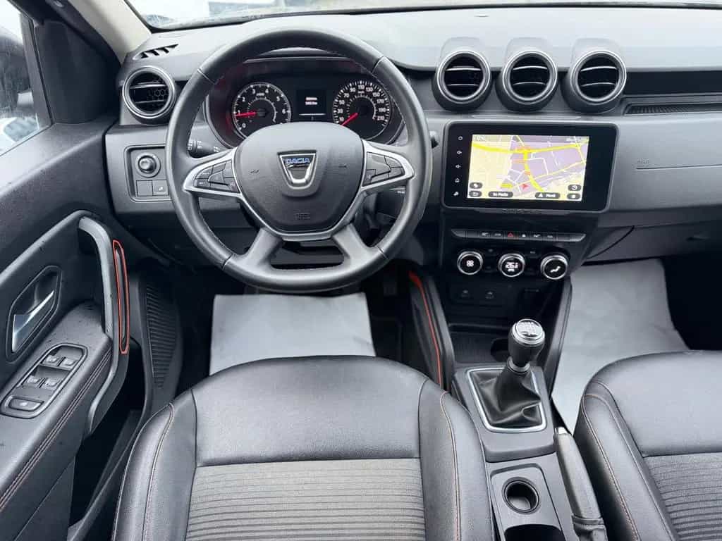 Dacia Duster II Extreme Leder LED Alu Spur 360° Navi 02/2023-photo-14