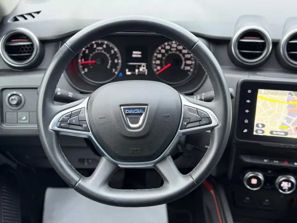 Dacia Duster II Extreme Leder LED Alu Spur 360° Navi 02/2023-photo-15