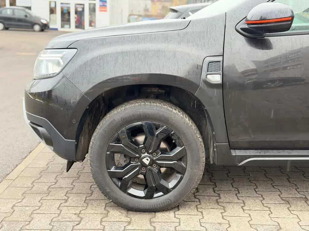 Dacia Duster II Extreme Leder LED Alu Spur 360° Navi 02/2023-photo-41