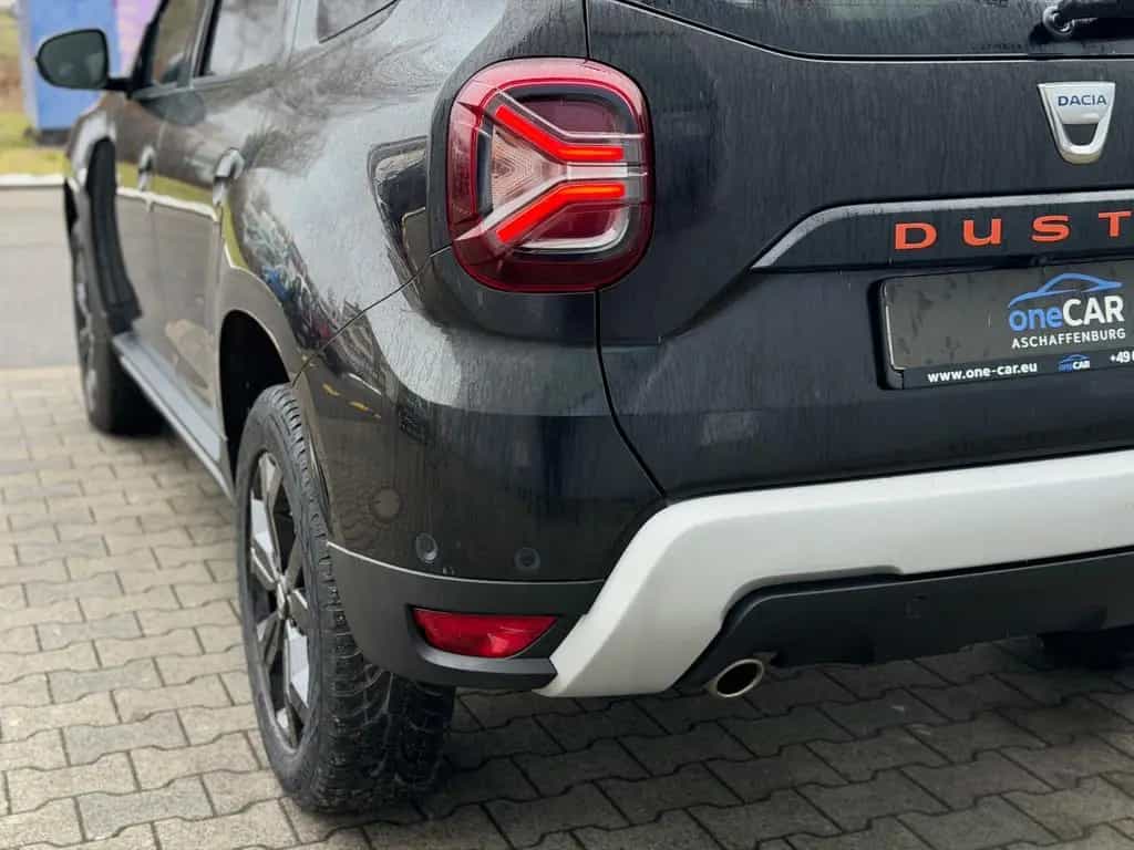 Dacia Duster II Extreme Leder LED Alu Spur 360° Navi 02/2023-photo-44