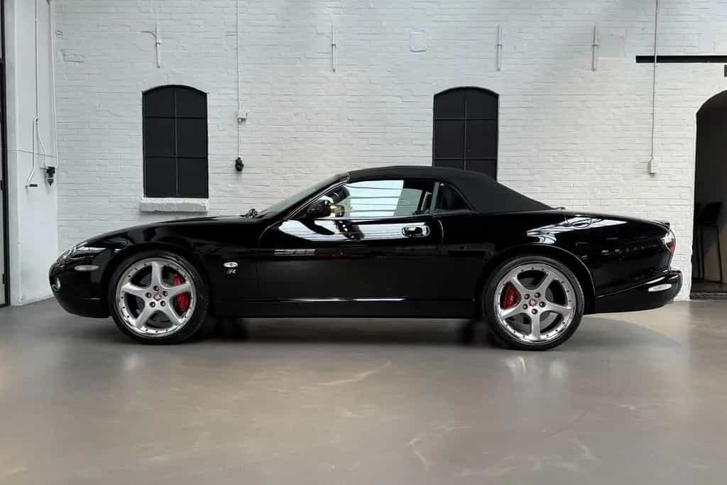 Jaguar XKR XKR-S 406PK 4.2 V8 Convertible THE BEST AVAI 02/2005-photo-1