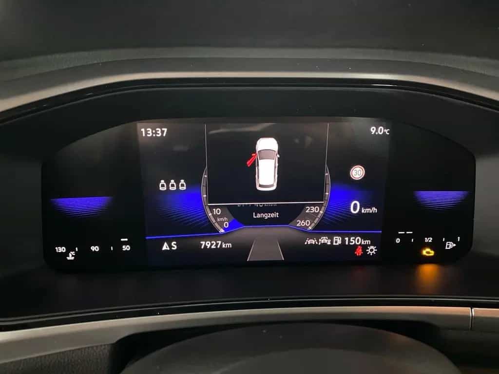 Volkswagen T-Roc Life 1.0 TSI AHK.Standheizung.Navi.APP 05/2025-photo-4