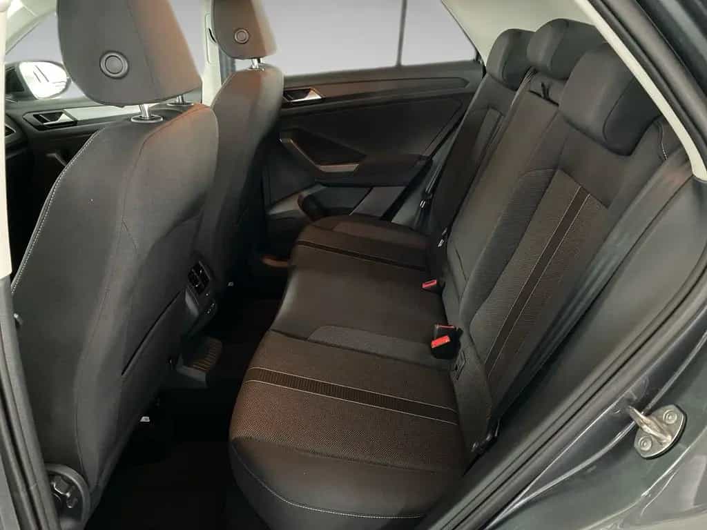 Volkswagen T-Roc Life 1.0 TSI AHK.Standheizung.Navi.APP 05/2025-photo-8