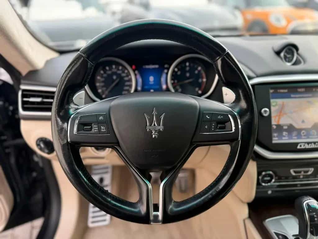 Maserati Ghibli 3,0 Diesel *GSD*Leder Beige*Szhg*20" 10/2013-photo-15
