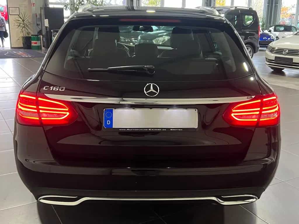 Mercedes-Benz C-Class 180 CGI T Automatik **Navi*LED*SHZ*PDC*Temp** 03/2018-photo-3