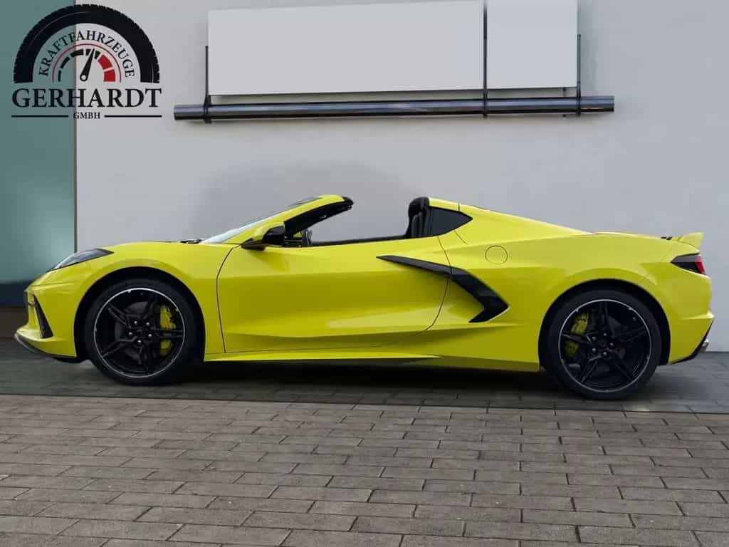 Corvette C8 STINGRAY*70TH*ANNIVERSARY*EDITION*DEUTSCH*NEU 08/2025-photo-1