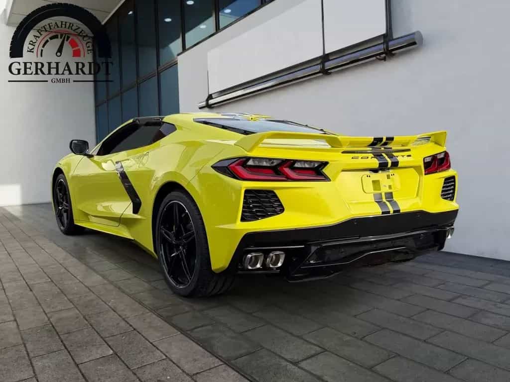 Corvette C8 STINGRAY*70TH*ANNIVERSARY*EDITION*DEUTSCH*NEU 08/2025-photo-2