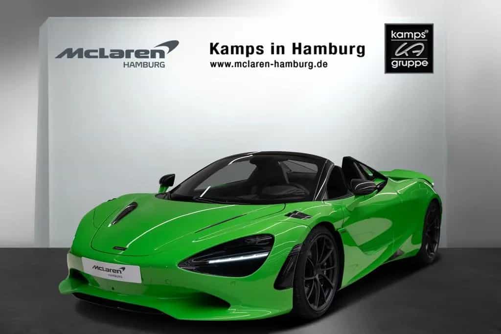 McLaren 750S Spider CF Exterior I Mantis Green I B&W null-photo-0