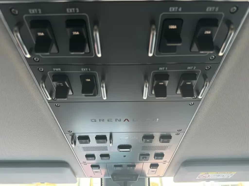 INEOS Grenadier SW 3.0 Diesel Trialmaster UPE 86.795 null-photo-14