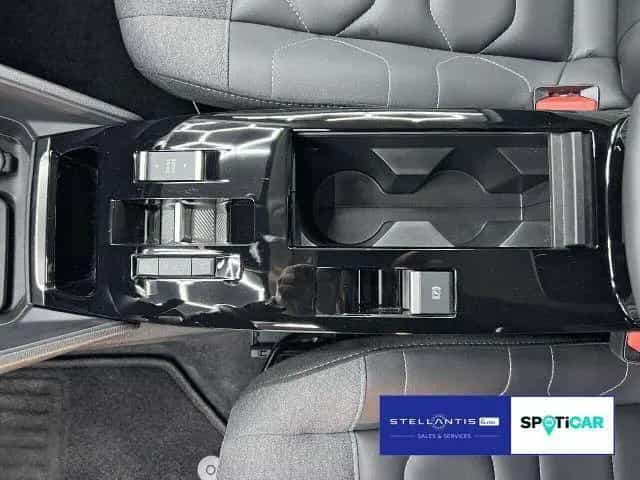 Citroën C4 1.2 PureTech 130 Max (EURO C4 1.2 PureTech 13 12/2023-photo-15