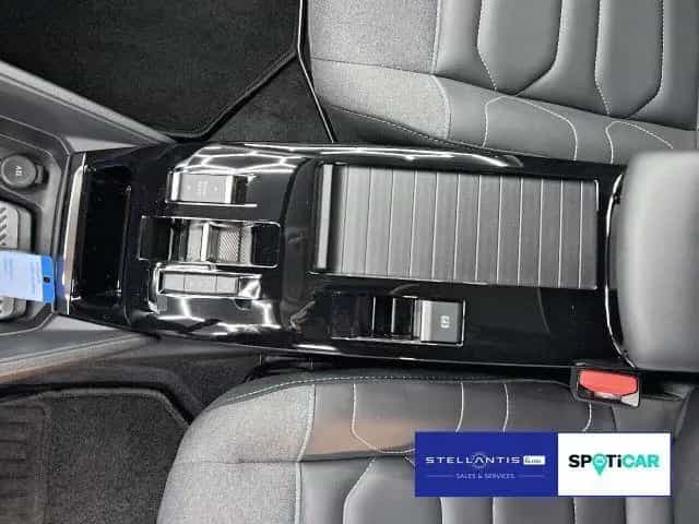 Citroën C4 1.2 PureTech 130 Max (EURO C4 1.2 PureTech 13 11/2023-photo-15