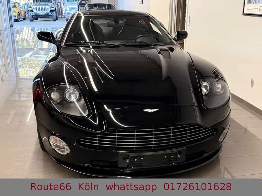 Aston Martin Vanquish S Ultimate 1of 50 org. 5.300km. 1.Hand 03/2008-photo-3