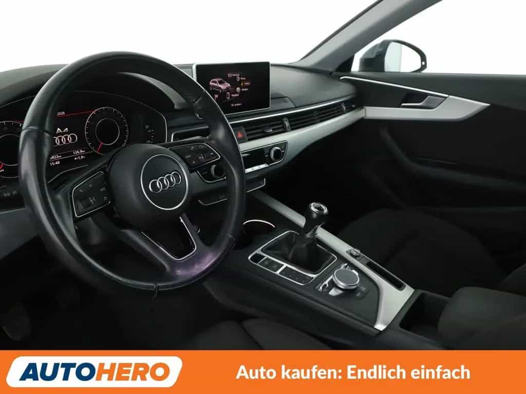 Audi A4 1.4 TFSI ACT Sport*NAVI*PDC*XENON*SHZ*AHK* 10/2017-photo-10