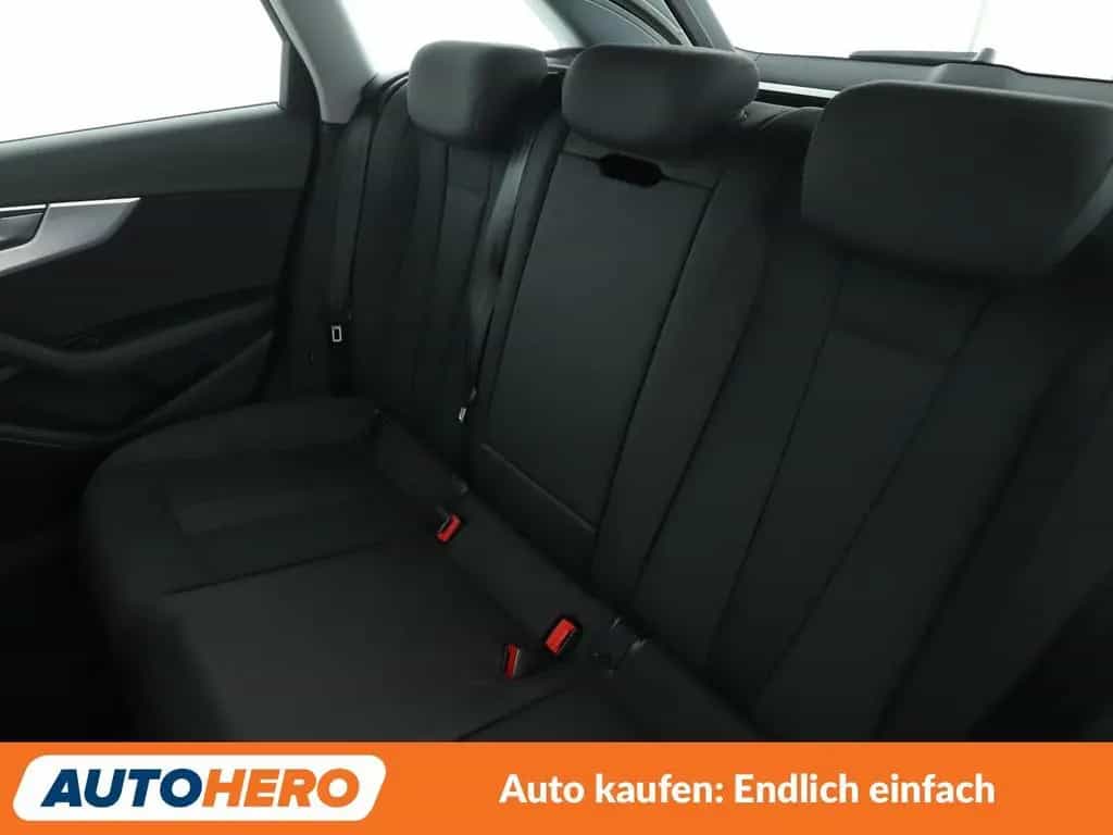 Audi A4 1.4 TFSI ACT Sport*NAVI*PDC*XENON*SHZ*AHK* 10/2017-photo-13