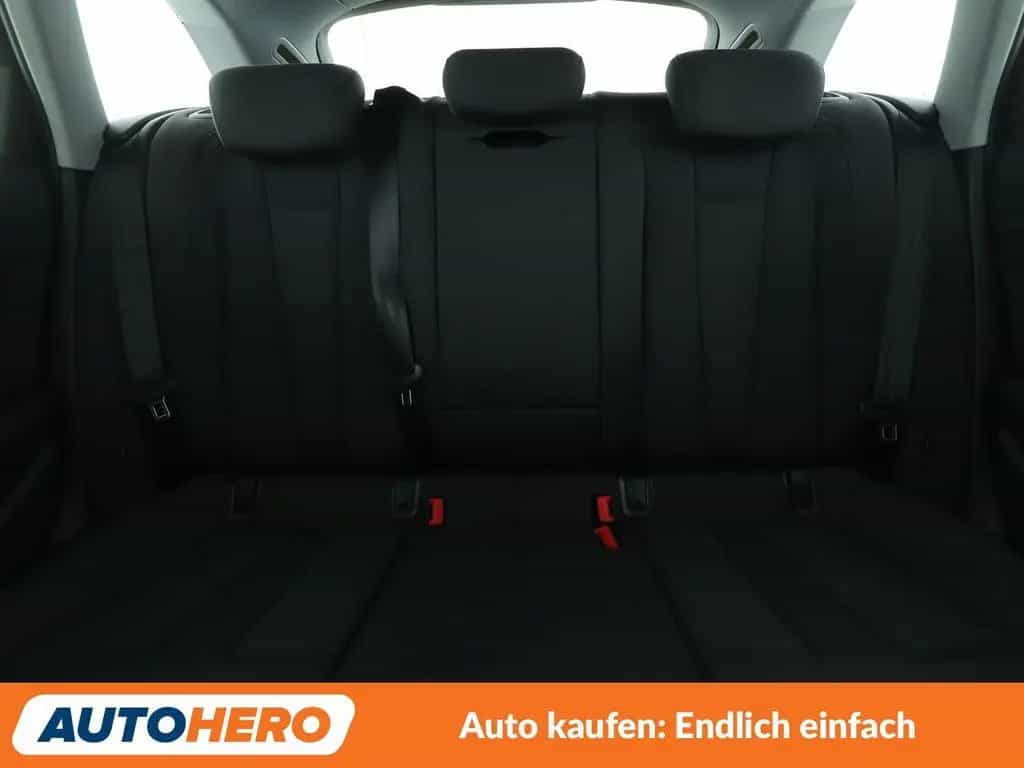 Audi A4 1.4 TFSI ACT Sport*NAVI*PDC*XENON*SHZ*AHK* 10/2017-photo-15