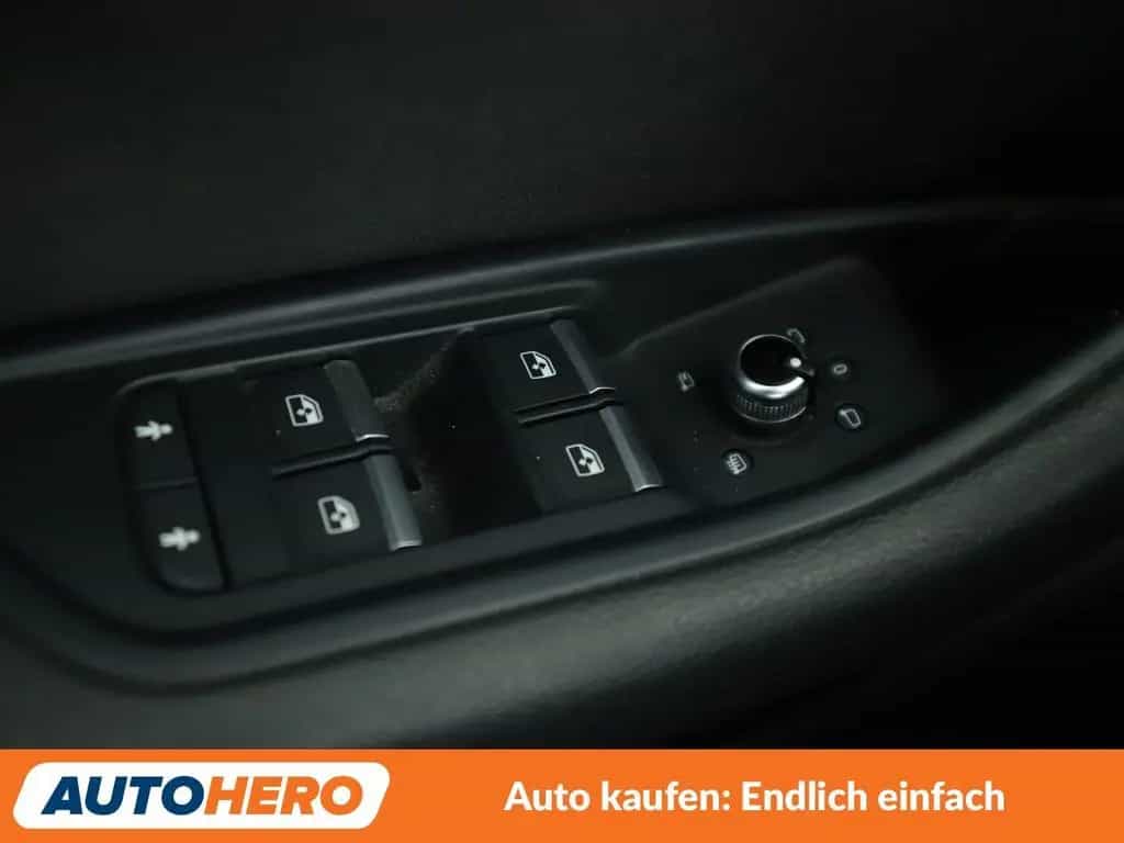 Audi A4 1.4 TFSI ACT Sport*NAVI*PDC*XENON*SHZ*AHK* 10/2017-photo-23