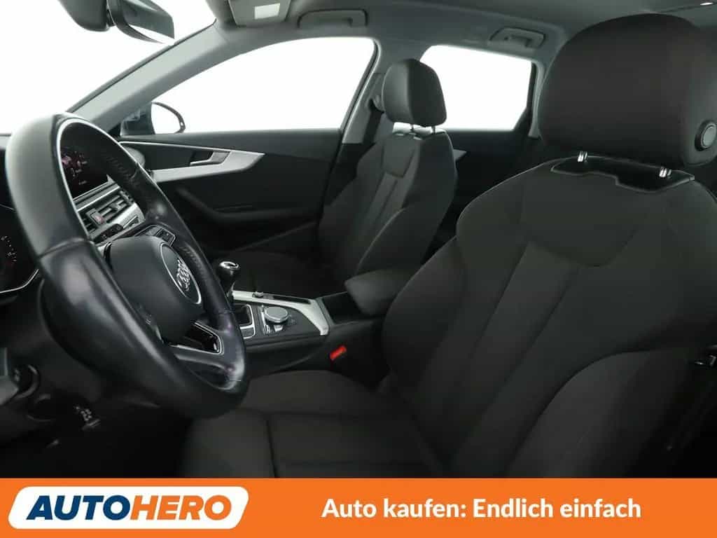 Audi A4 1.4 TFSI ACT Sport*NAVI*PDC*XENON*SHZ*AHK* 10/2017-photo-9