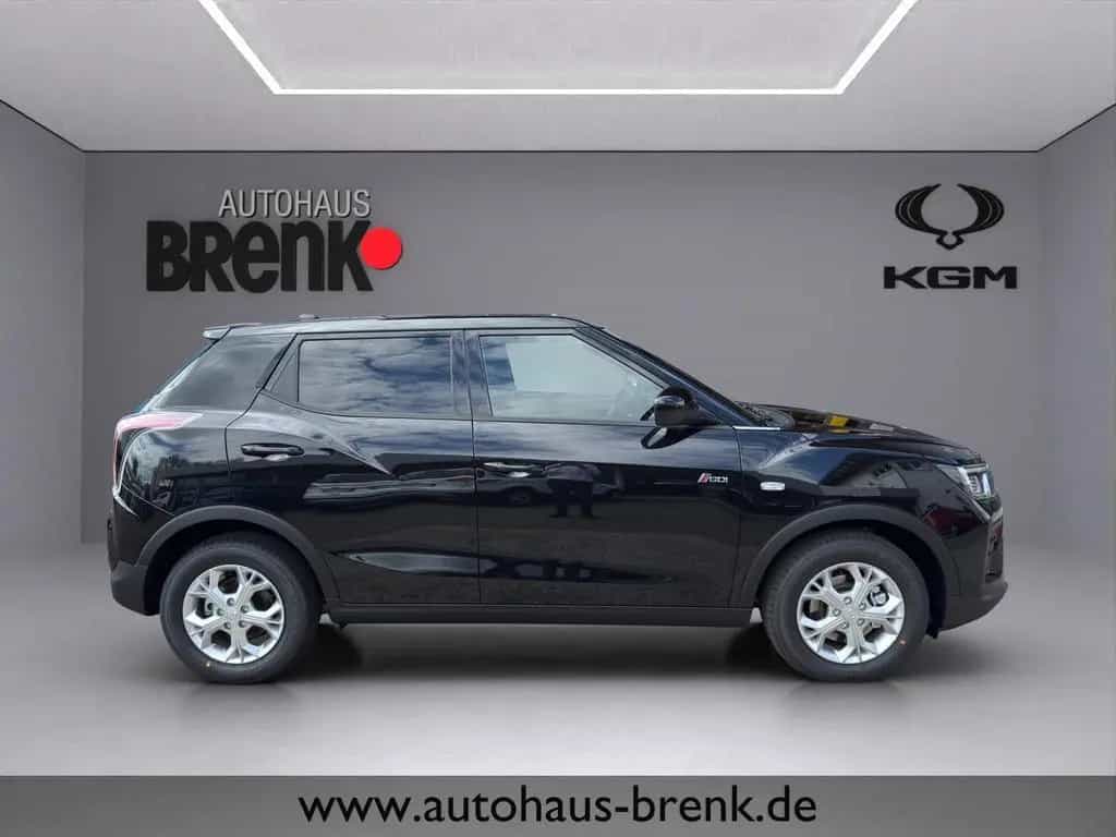 KGM Tivoli Essential 1.5 2WD *SHZ/RFK/APP/PDC* null-photo-6