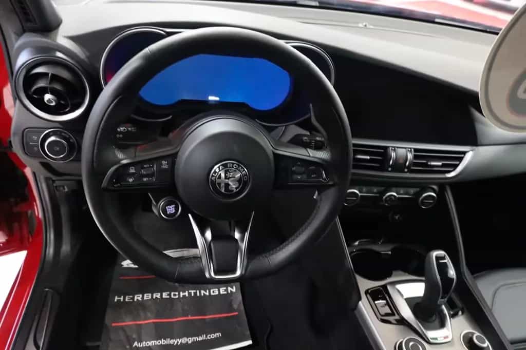 Alfa Romeo Giulia Veloce Q4,Aut,Matirx,Nav,KeyG,RFK,TWA,ACC 10/2024-photo-21