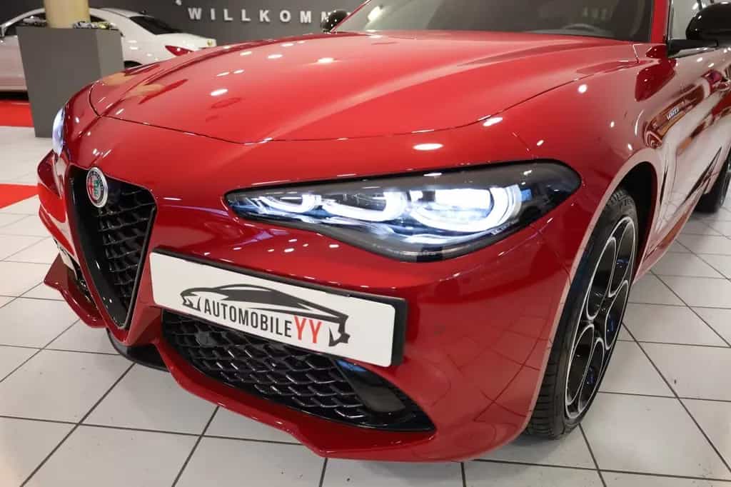 Alfa Romeo Giulia Veloce Q4,Aut,Matirx,Nav,KeyG,RFK,TWA,ACC 10/2024-photo-40