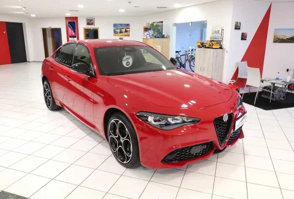 Alfa Romeo Giulia Veloce Q4,Aut,Matirx,Nav,KeyG,RFK,TWA,ACC 10/2024-photo-9