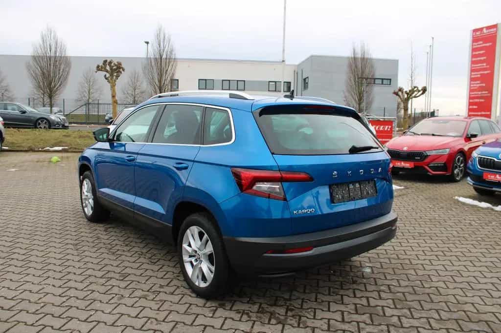 Skoda Karoq 1.5 TSI Style*Navi*SHZ*AHK*ACC* 04/2021-photo-5