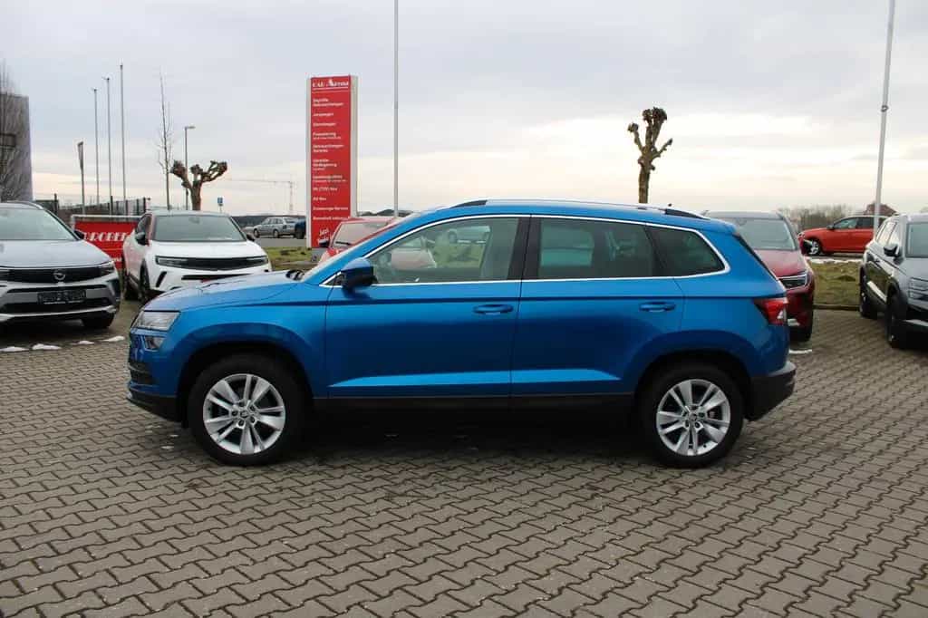 Skoda Karoq 1.5 TSI Style*Navi*SHZ*AHK*ACC* 04/2021-photo-6