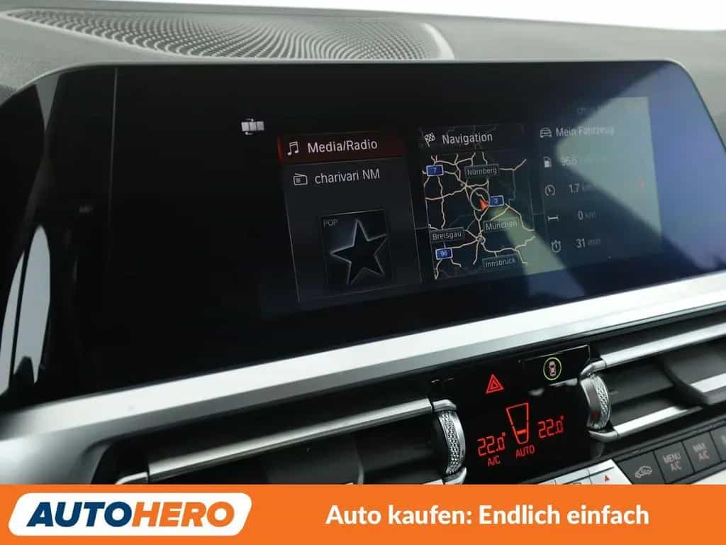 BMW 3 Series 330i Sport Line Aut.*NAVI*PDC*SHZ*TEMPO*ALU* 11/2019-photo-20