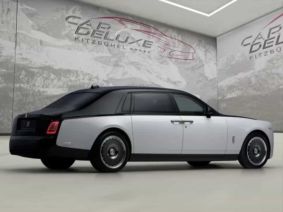 Rolls-Royce Phantom EWB Centenary Edition 1of25 null-photo-1