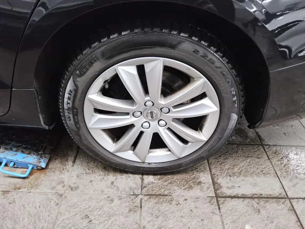 Volvo V60 B4 D Momentum Pro AHK Navi LED 12/2021-photo-10
