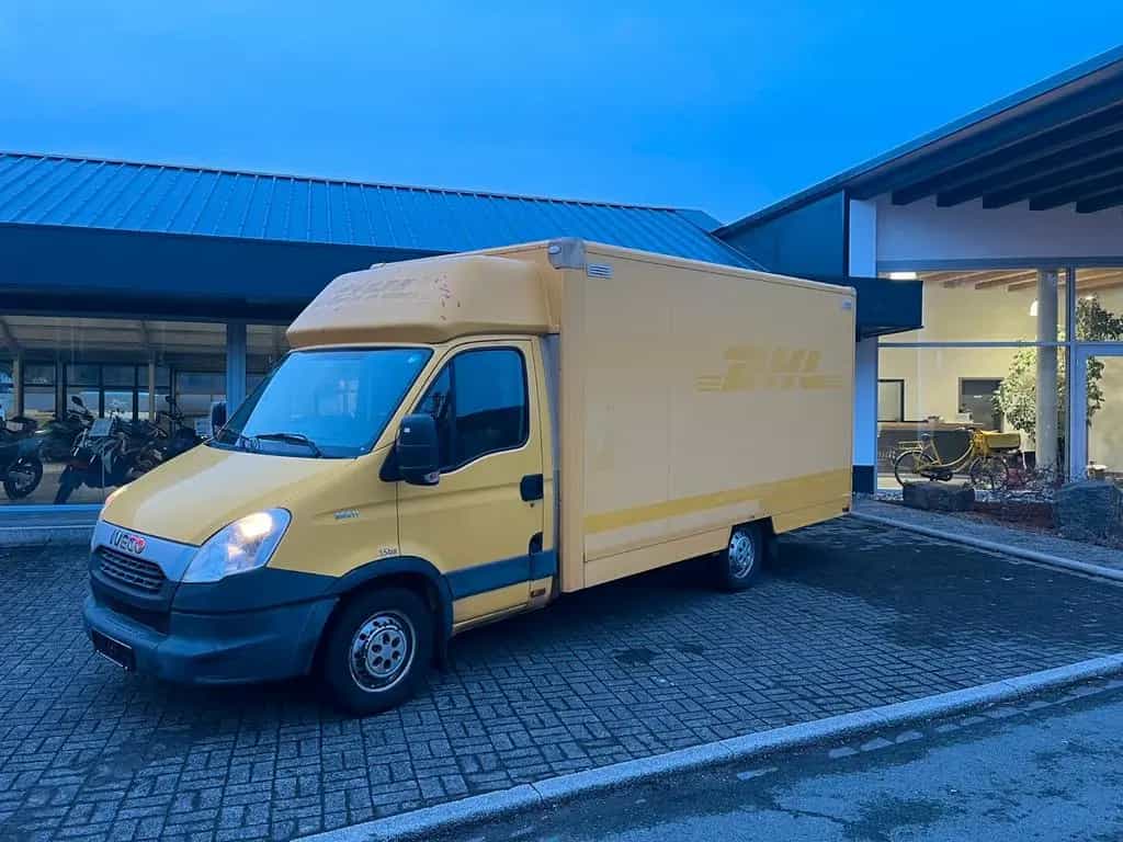 Iveco Daily / Koffer Foodtruck Camper Automatik 09/2012-photo-0
