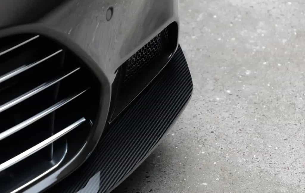 Aston Martin Vanquish Volante null-photo-10