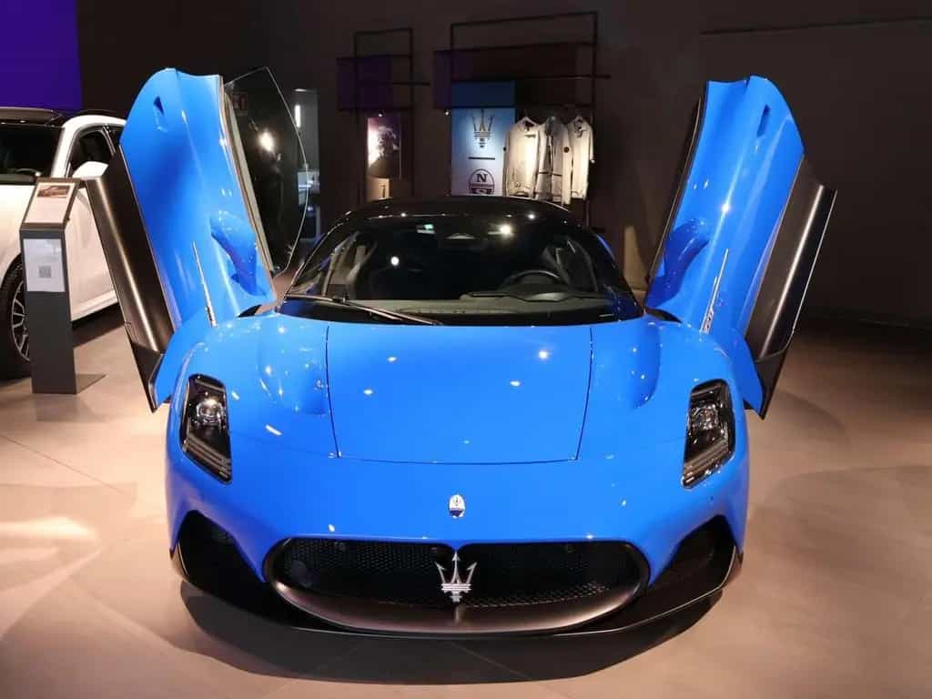 Maserati MC20 3.0 V6 630 CV null-photo-1