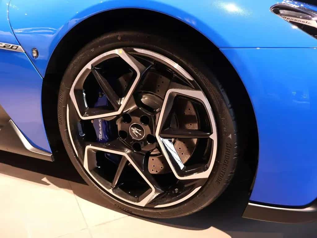 Maserati MC20 3.0 V6 630 CV null-photo-5