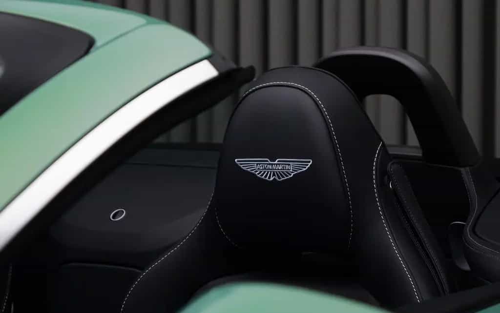 Aston Martin V8 Vantage 4.0 V8 Roadster null-photo-12