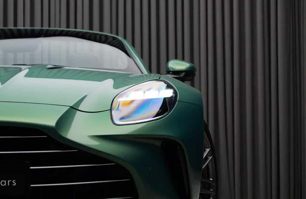 Aston Martin V8 Vantage 4.0 V8 Roadster null-photo-7