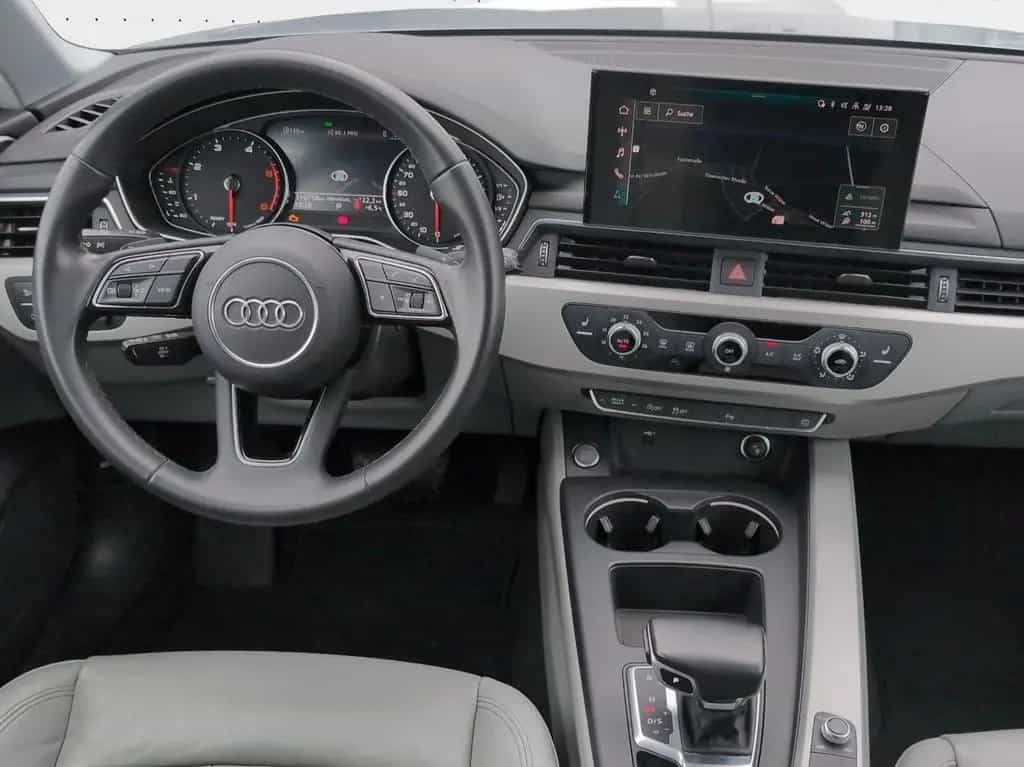 Audi A4 Avant 40 TDI S tro*Pano*Matrix*Navi+*Teillede 01/2023-photo-4