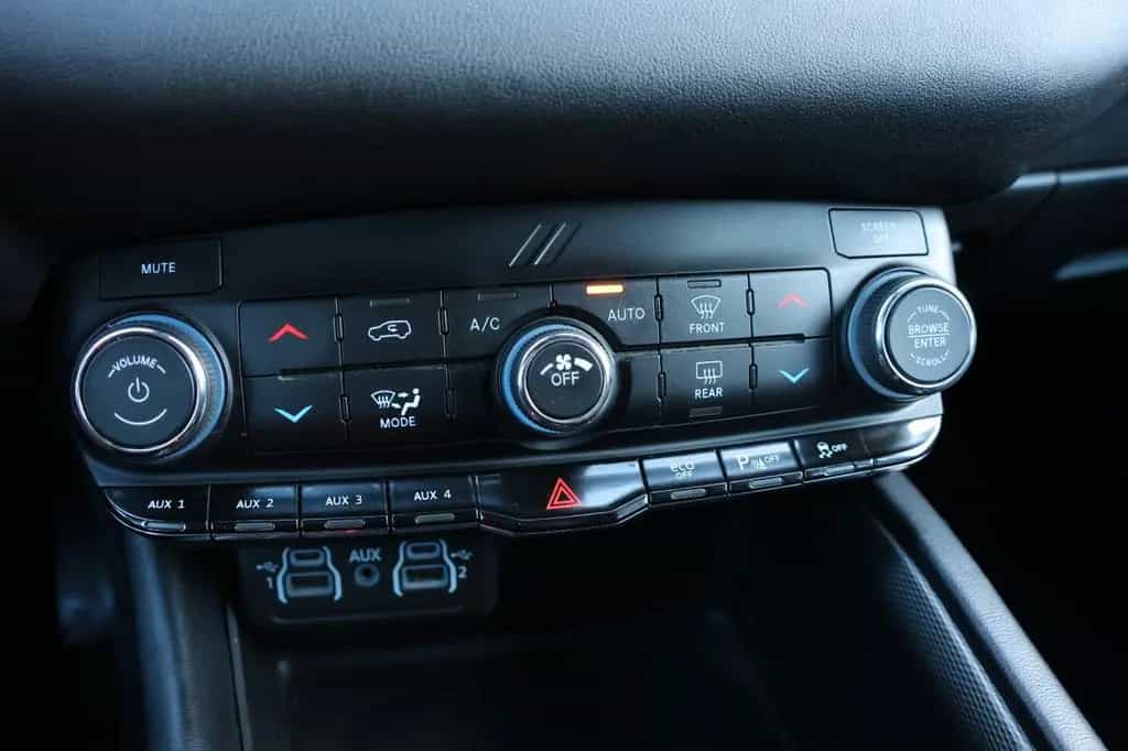 Dodge Durango Pursuit 5.7 HEMI 4x4/CarPlay/KAMERA/R20 06/2021-photo-21
