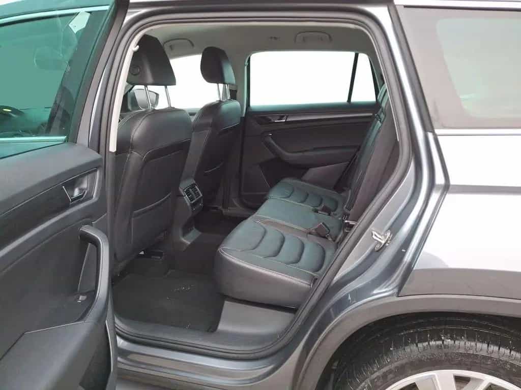 Skoda Kodiaq SOLEIL 2,0l TSI DSG 4x4 190PS Navi, Stand 10/2019-photo-19