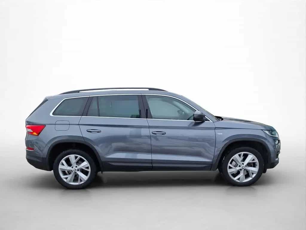 Skoda Kodiaq SOLEIL 2,0l TSI DSG 4x4 190PS Navi, Stand 10/2019-photo-4